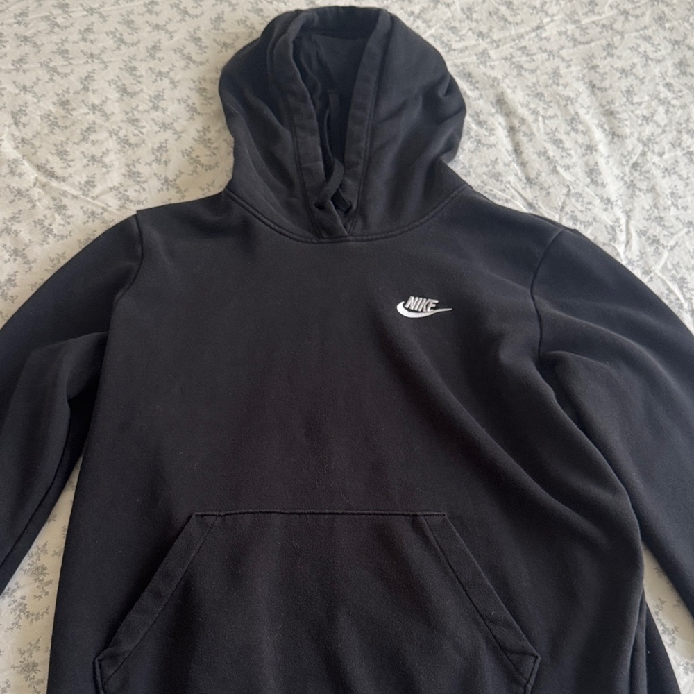 Nike mens Black Pullover Hoodie